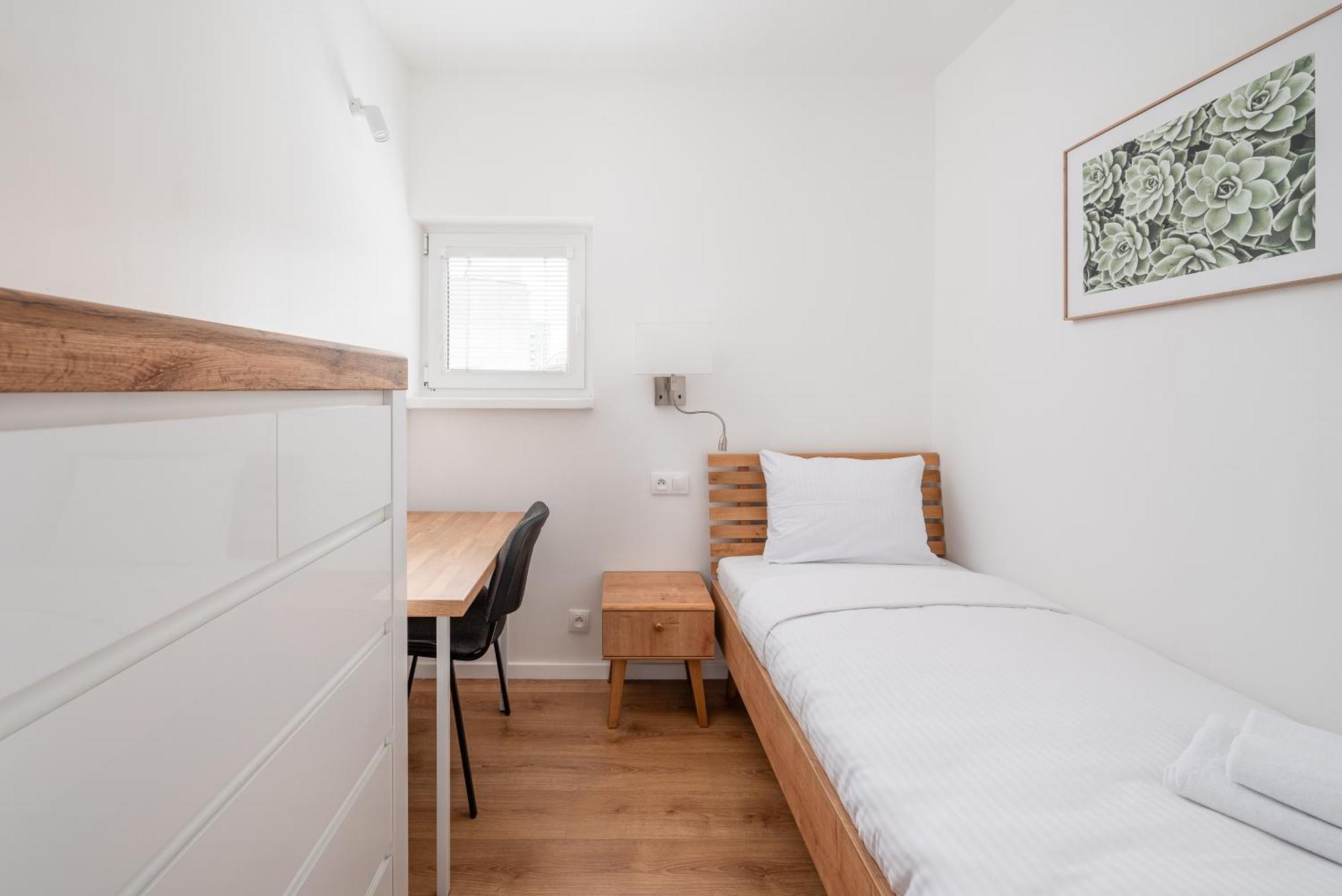 Krasinski Garden Comfort Apartment Warszawa Zewnętrze zdjęcie